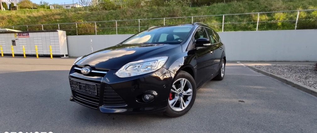 Ford Focus cena 21500 przebieg: 147000, rok produkcji 2013 z Warta małe 211